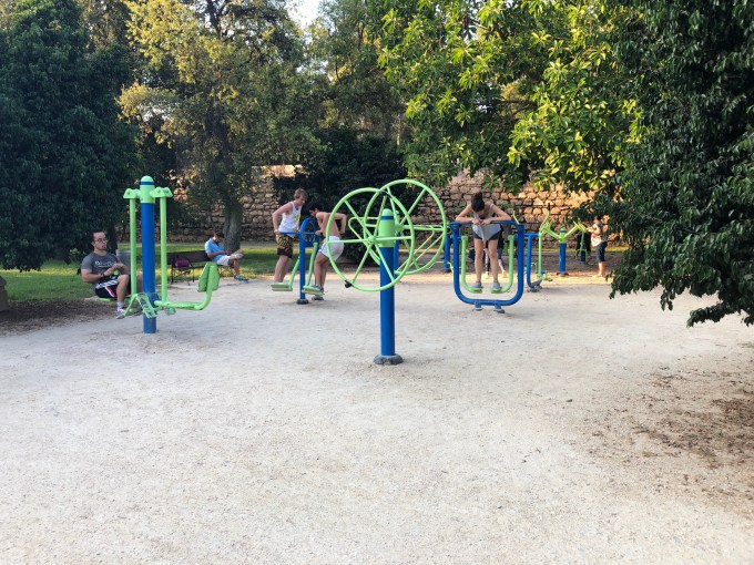 14 Suprises Awaiting You In Turia Park Outdoor Gym
