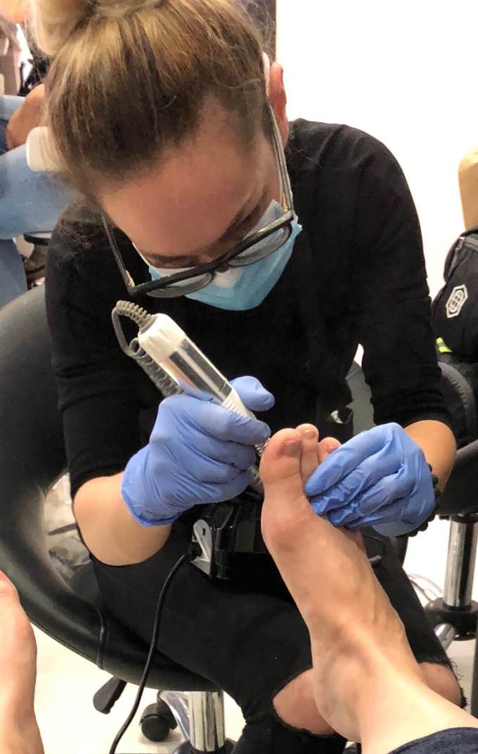 11 self-care practices to try in Sofia for under $40 nail bar